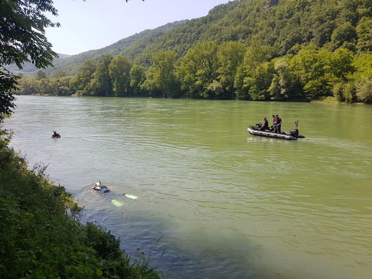 Kod Tršića u reci Drini pronađeno beživotno telo žene!