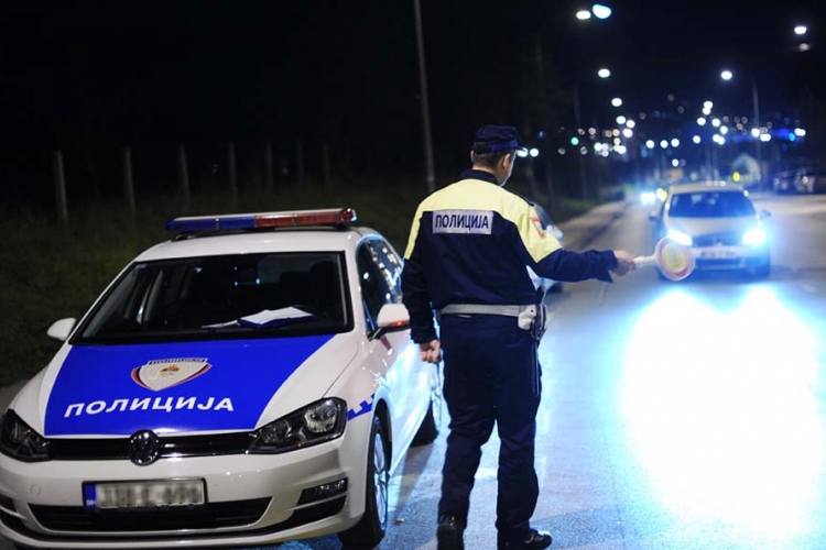 Pojačana kontrola učesnika u saobraćaju na alkohol i droge naredne dve noći